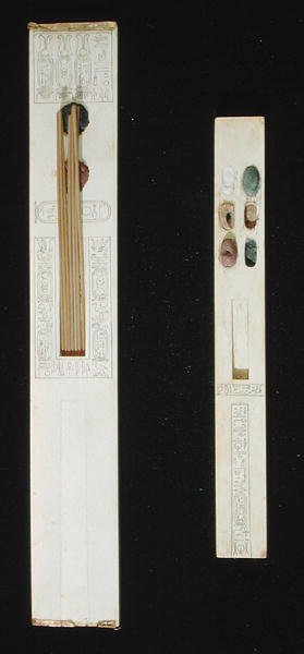 To paletter, fra Tutankhamons grav, Kongenes dal, New Kingdom, ca. 1353-1327 f.Kr. av Egyptian 18th Dynasty