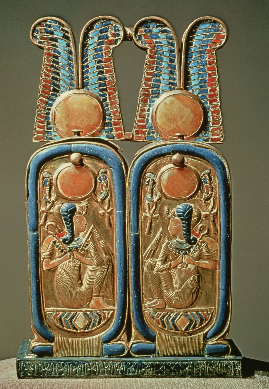 Uguent boks i form av en dobbel kongelig kartusj, fra graven til Tutankhamon (ca. 1370-52 f.Kr.) New Kingdom (gullbelagt tre innlagt med glasspasta) av Egyptian 18th Dynasty