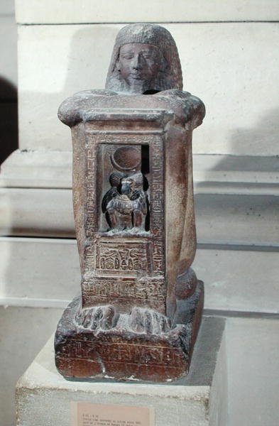 Naofor statue av skriveren Kha, med guden Thoth i naos, New Kingdom, ca. 1279-1212 f.Kr. (kvartsitt) av Egyptian 19th Dynasty