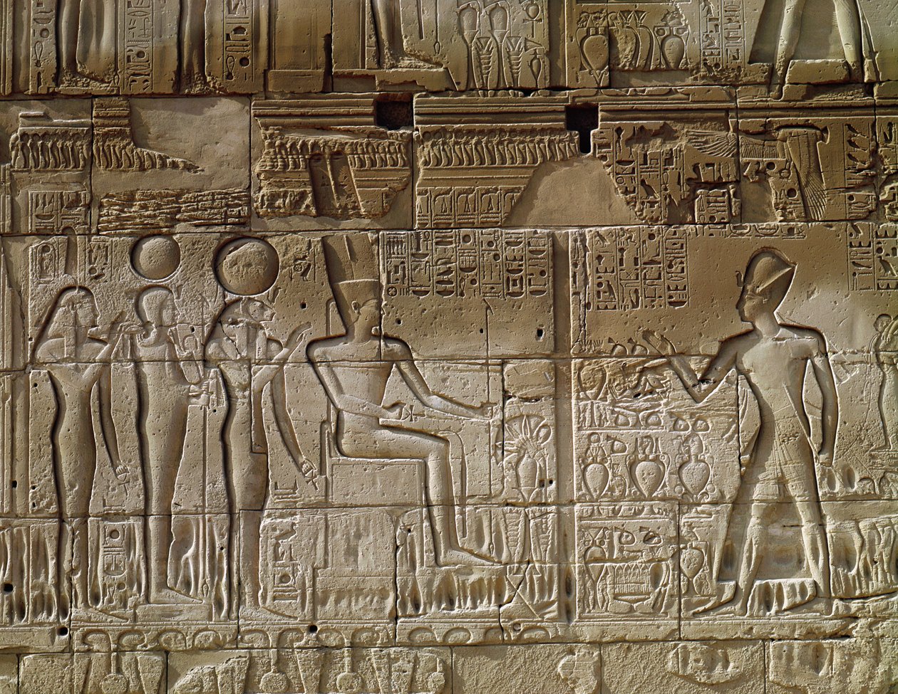 Relieff som viser Seti I (ca. 1294-1279 f.Kr.) som ga et offer til Amun, fra den nordlige ytterveggen til Hypostyle Hall, New Kingdom av Egyptian 19th Dynasty