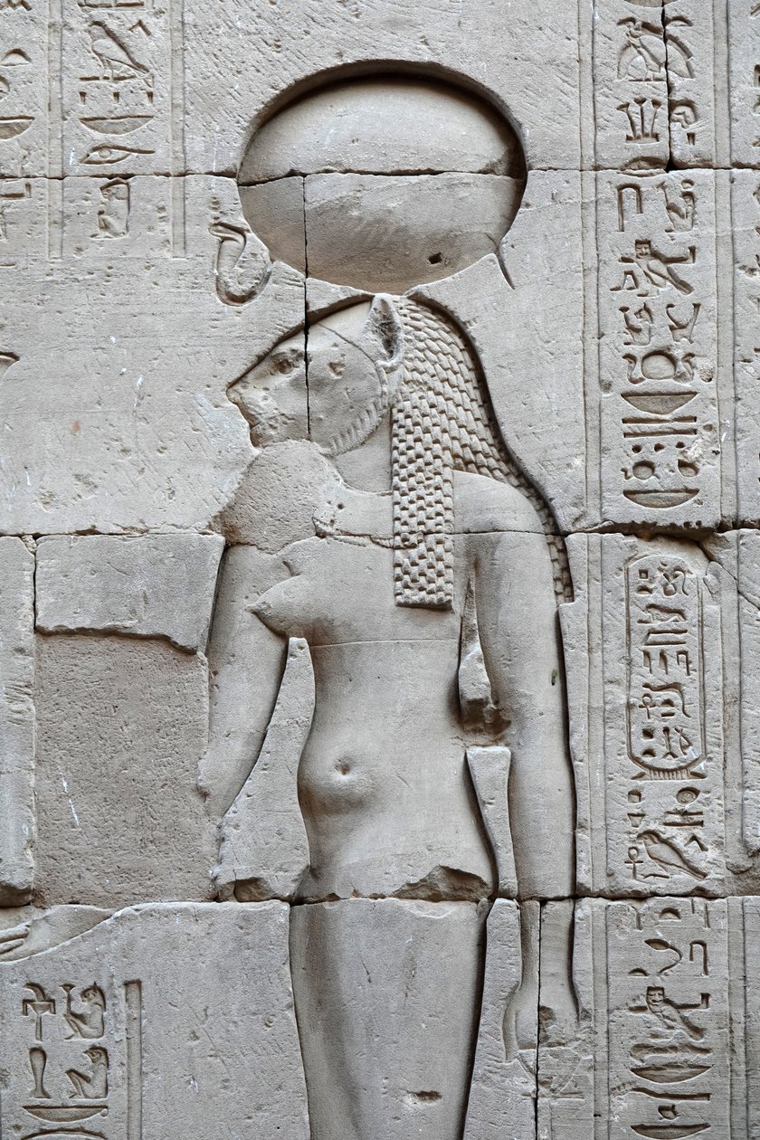  av Egyptian Egyptian