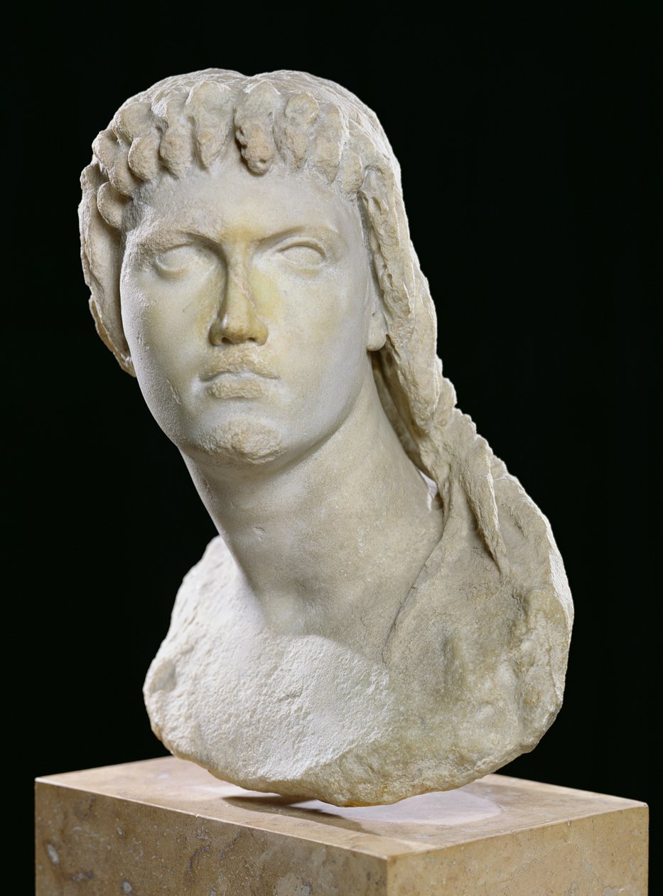 Byste av Cleopatra II (172-116 f.Kr.) eller av datteren Cleopatra III (141-101 f.Kr.) (marmor) av Egyptian Ptolemaic Period
