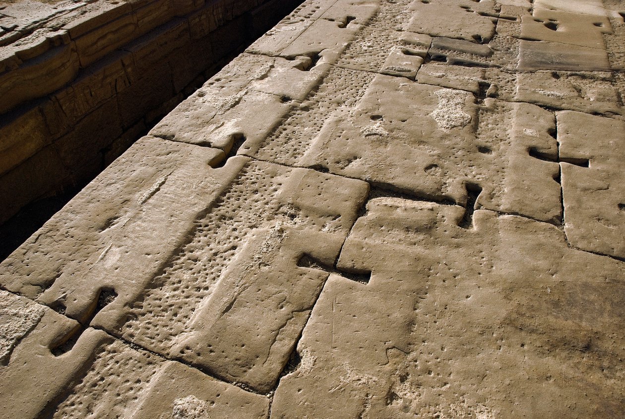 Egyptisk antikvitet: detalj av taket, Hathor-tempelet, Denderah, Egypt av Egyptian Ptolemaic Period