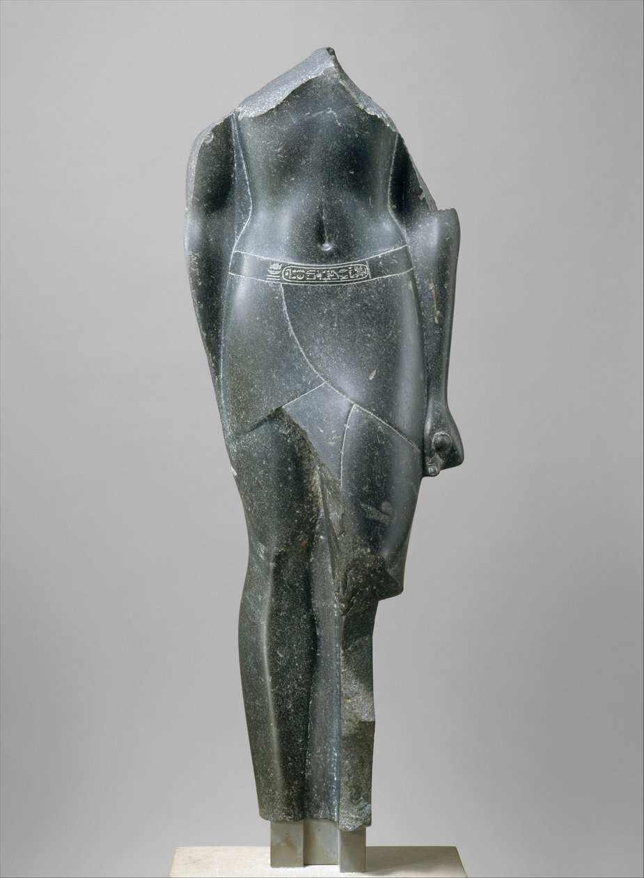 Torso av en ptolemaisk konge, innskrevet med kartusjer av en sen Ptolemaios, 80-30 f.Kr. (basalt) av Egyptian Ptolemaic Period
