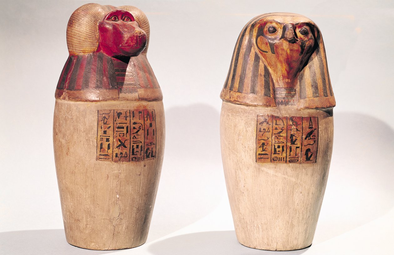 Kopier av to New Kingdom baldakinkrukker (malt tre) av Egyptian School