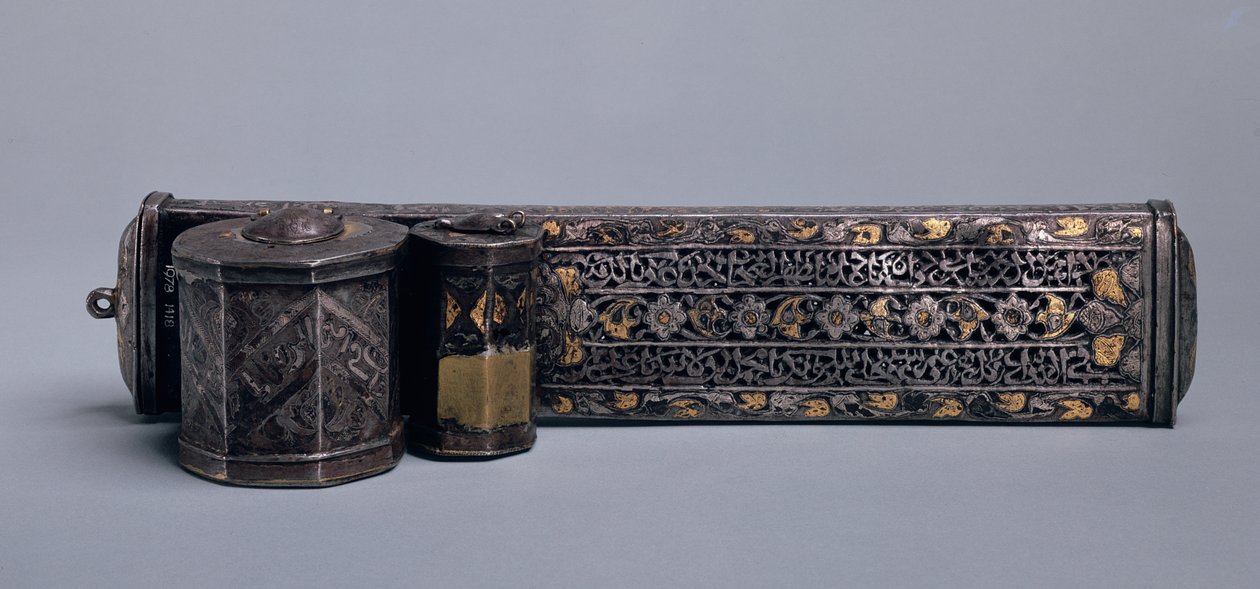 Penneskrin, 1700-1800-tallet (stål belagt med gull) av Egyptian School