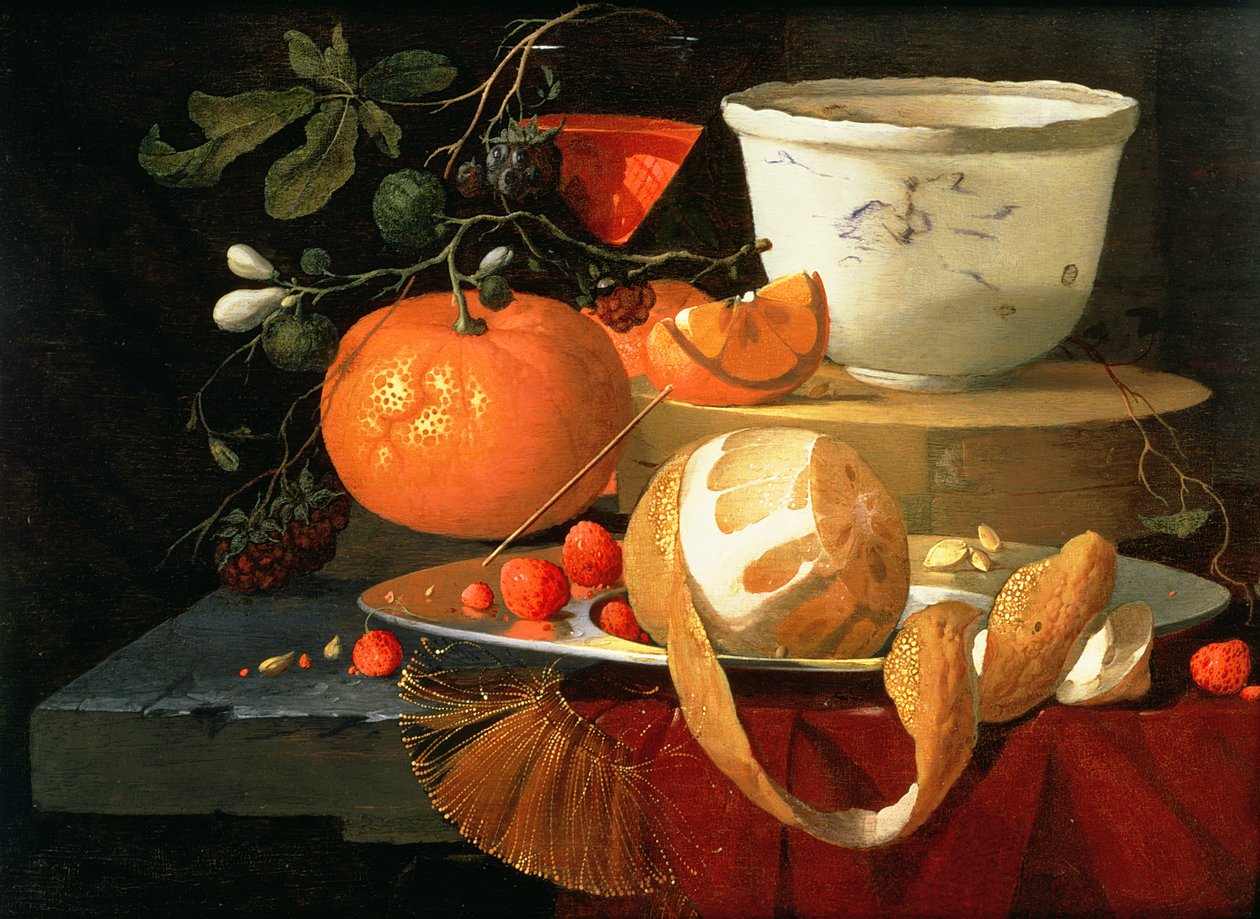 Stilleben av en appelsin, en sitron og jordbær på en tinntallerken, en wan-li bolle bak av Elias van den Broeck