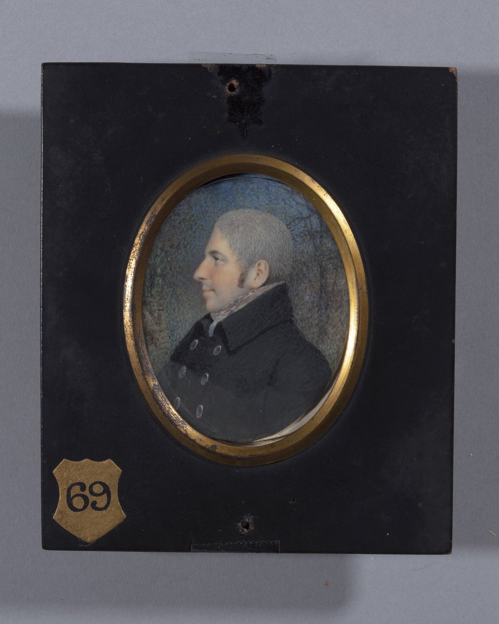 Profilportrett av en ukjent mann (akvarell på elfenben) av Ellen Sharples