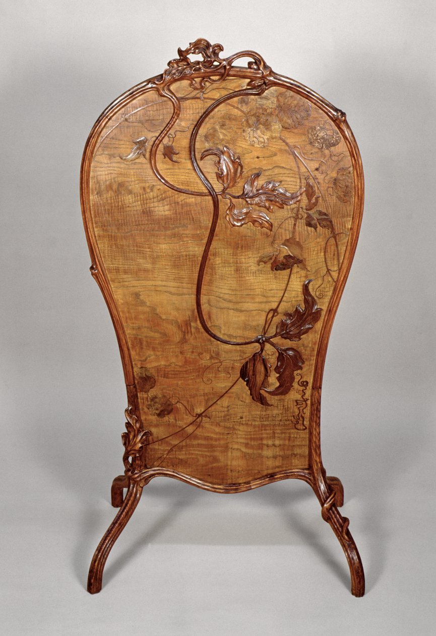 Brannskjerm med intarsia av ulike treslag, 1900 (aske) av Emile Galle