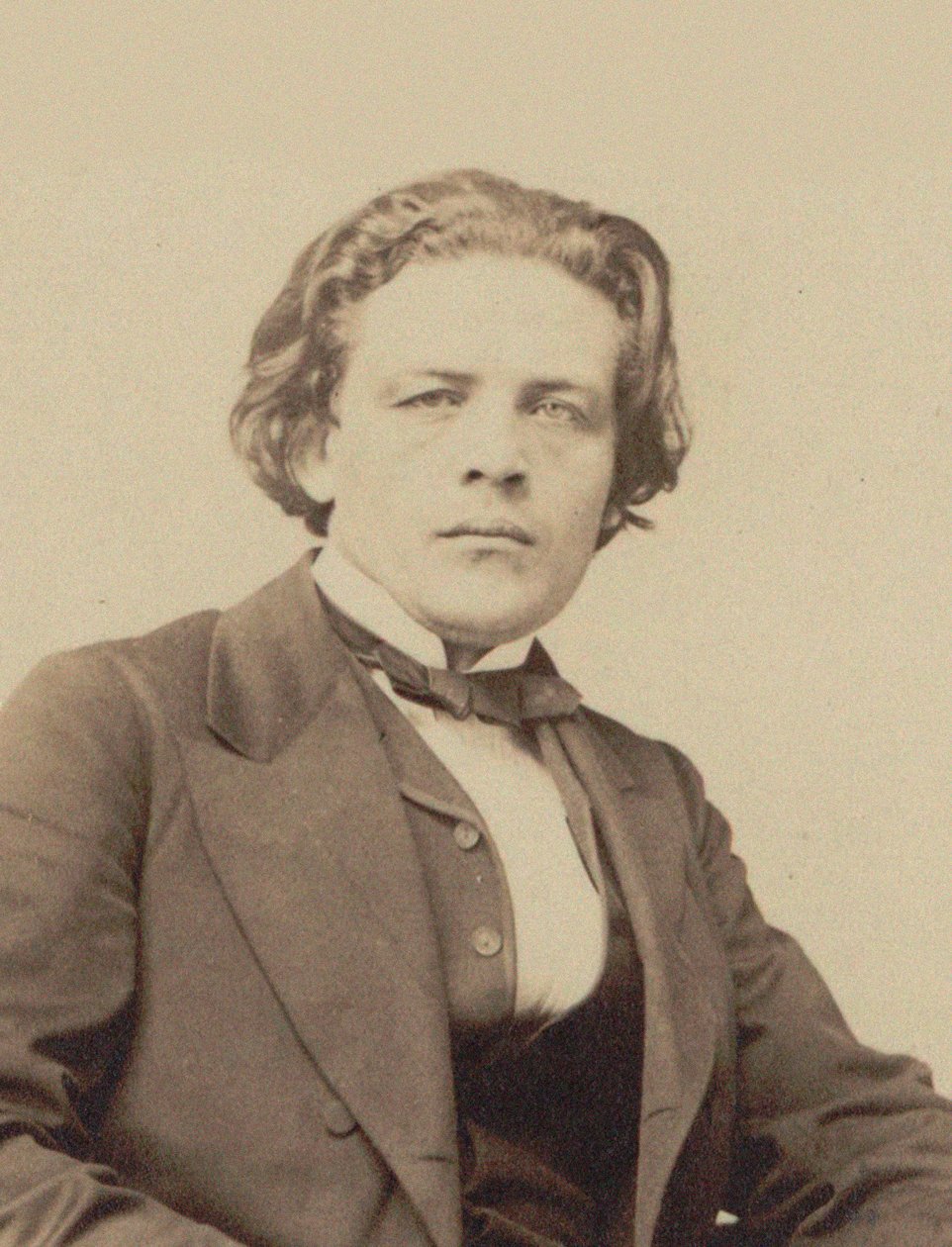 Portrett av komponisten Anton Rubinstein 1829-1894, ca 1860-1870. av Emile Desmaisons
