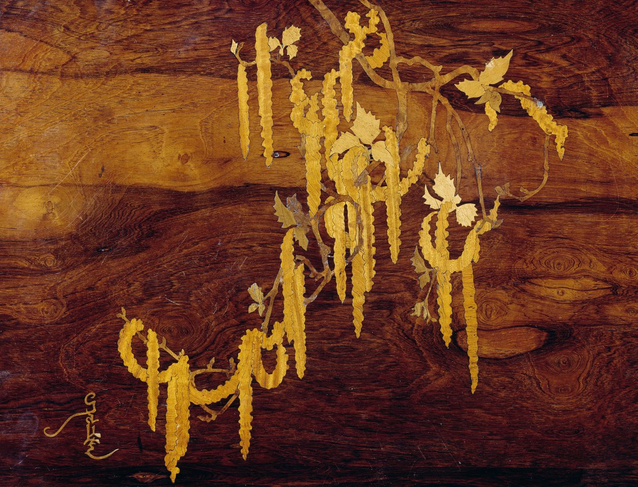 Innlagt med vegetabilsk motiv, detalj av nestede bord i jugendstil, ca 1900, av Emile Galle (1846-1904), Detalj, Frankrike, 1900-tallet av Emile Galle