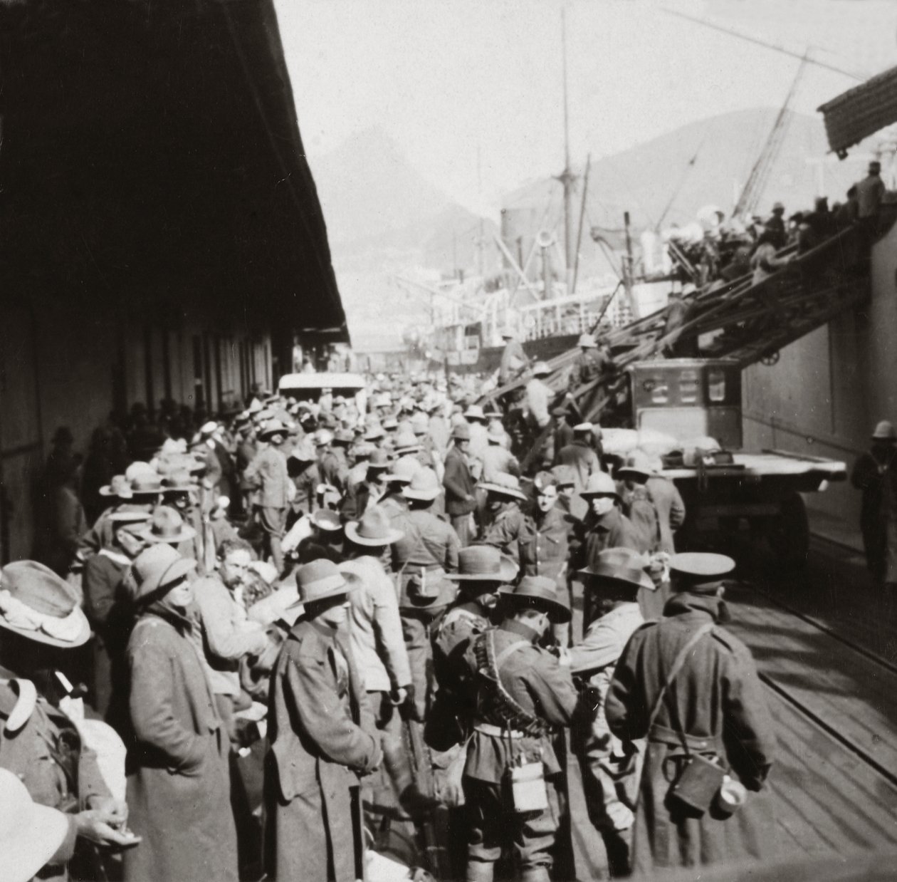 1st Infantry Brigade, hjem igjen fra SW-Afrika av English Photographer