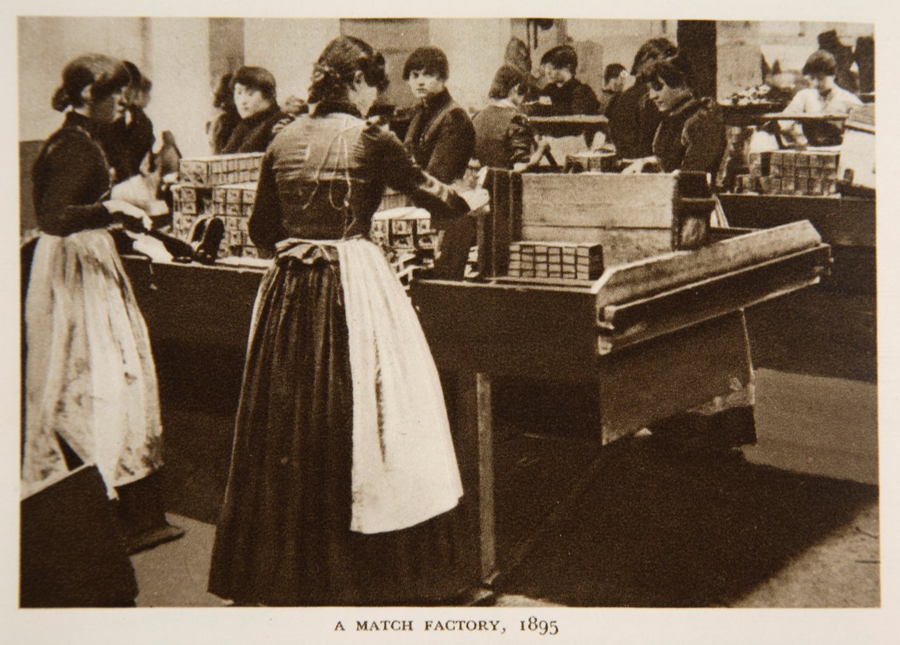 A Match Factory, 1895, fotografi fra The Times (sepia-bilde) av English Photographer