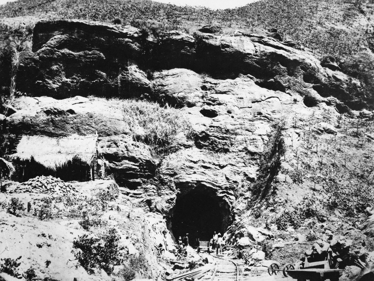 Bygging av en tunnel på Colombo-Kandy Railway, ca. 1860-tallet av English Photographer