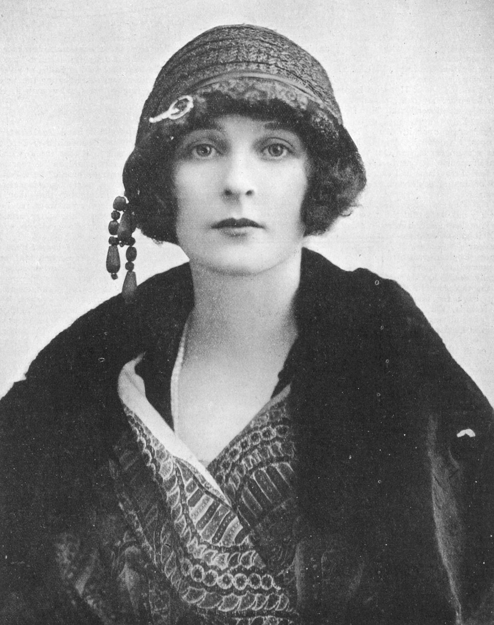 Freda Dudley Ward, 1919 av English Photographer