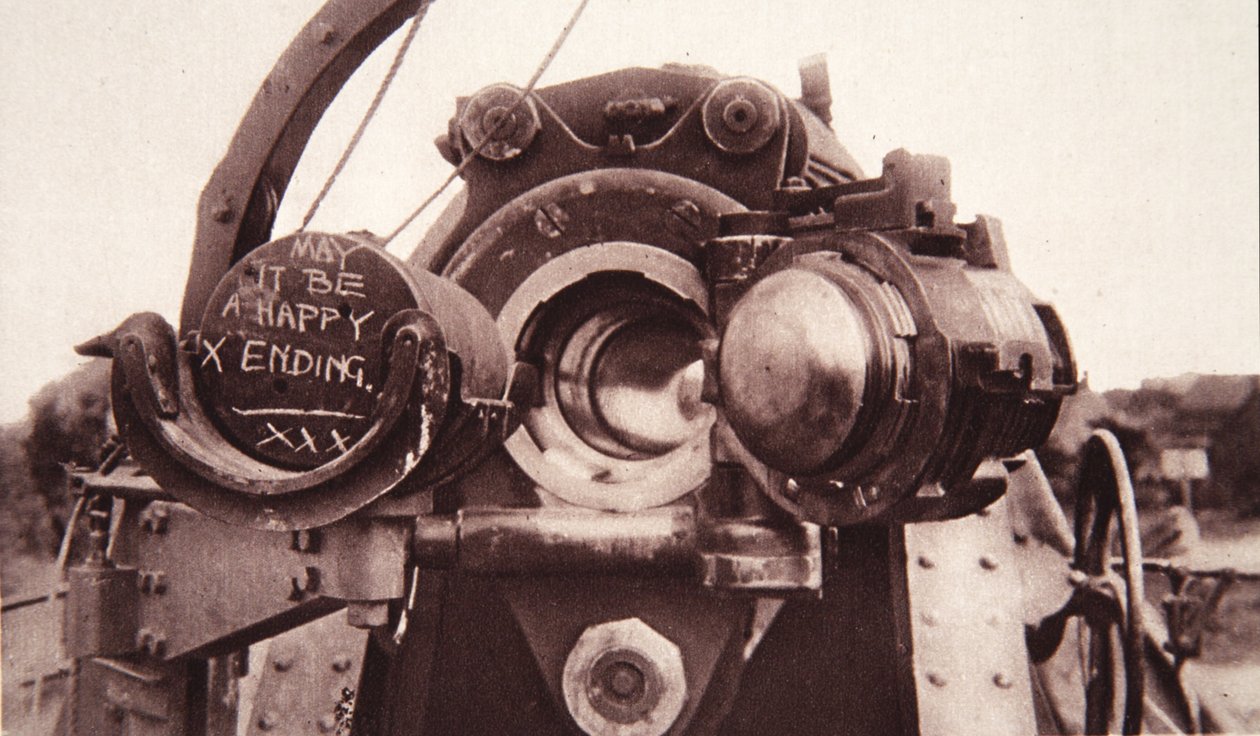 I et av Strafing-batteriene: En melding til Fritz, fra The Illustrated War News, 5. juli 1916 (sepia-bilde) av English Photographer