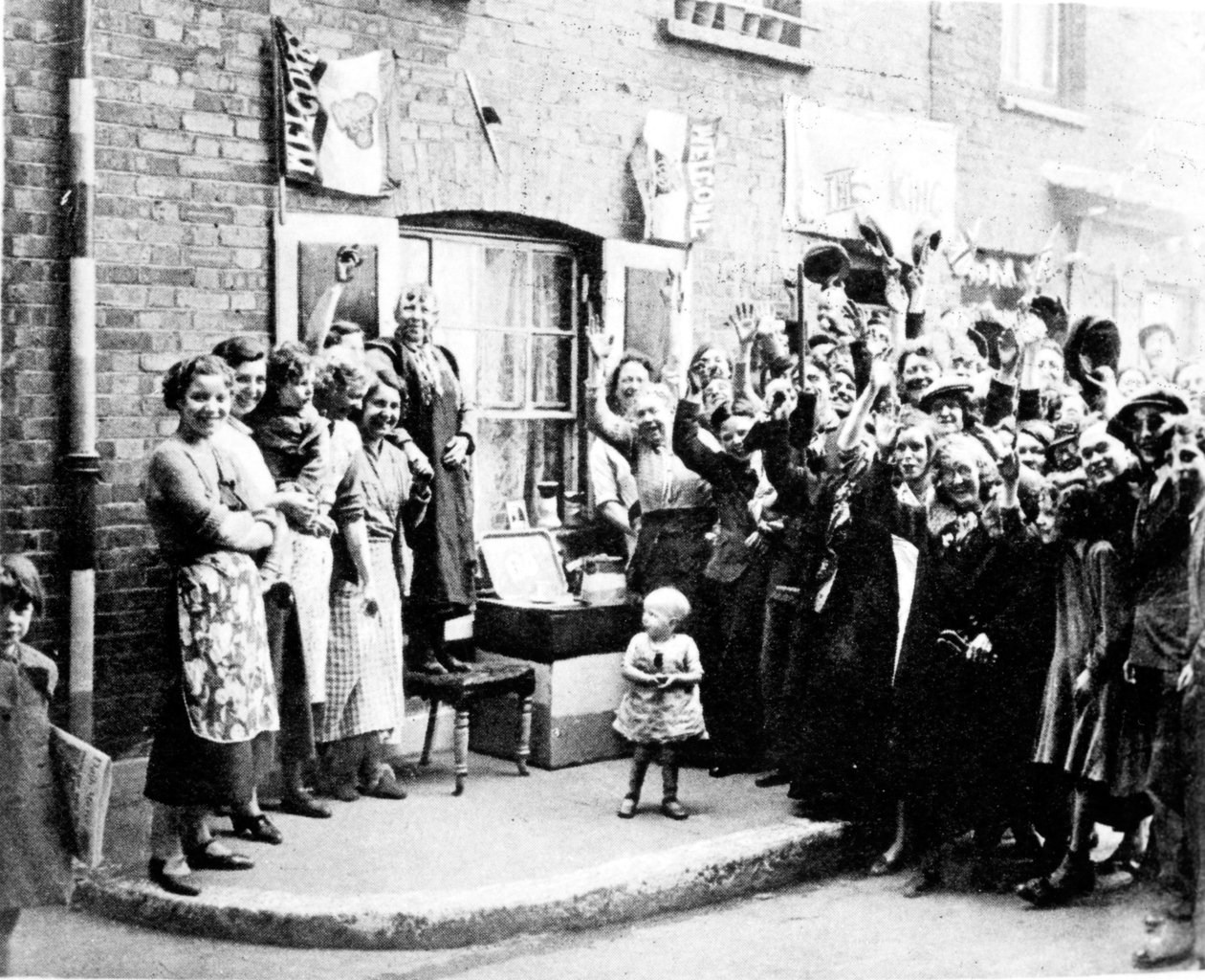 Jubileumsdekorasjon i East End, 12. mai 1935 av English Photographer