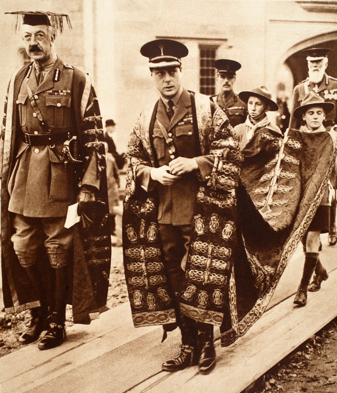 Kong Edward VIII som kansler ved University of Wales, Bangor, 1923 av English Photographer