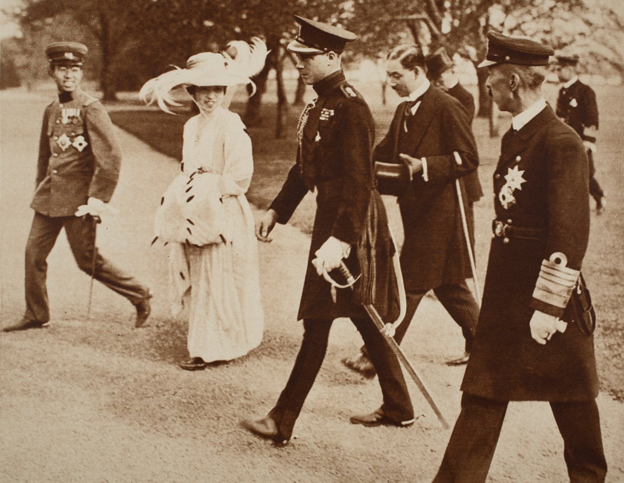 Kong Edward VIII med keiserinnen av Japan og kronprinsen i Japan, 1922 av English Photographer