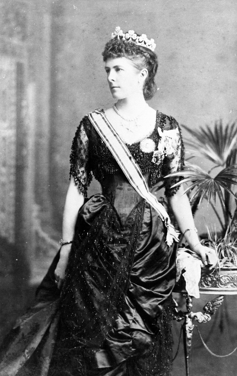 Lady Dufferin som Vicereine av India, ca. 1884-88 av English Photographer