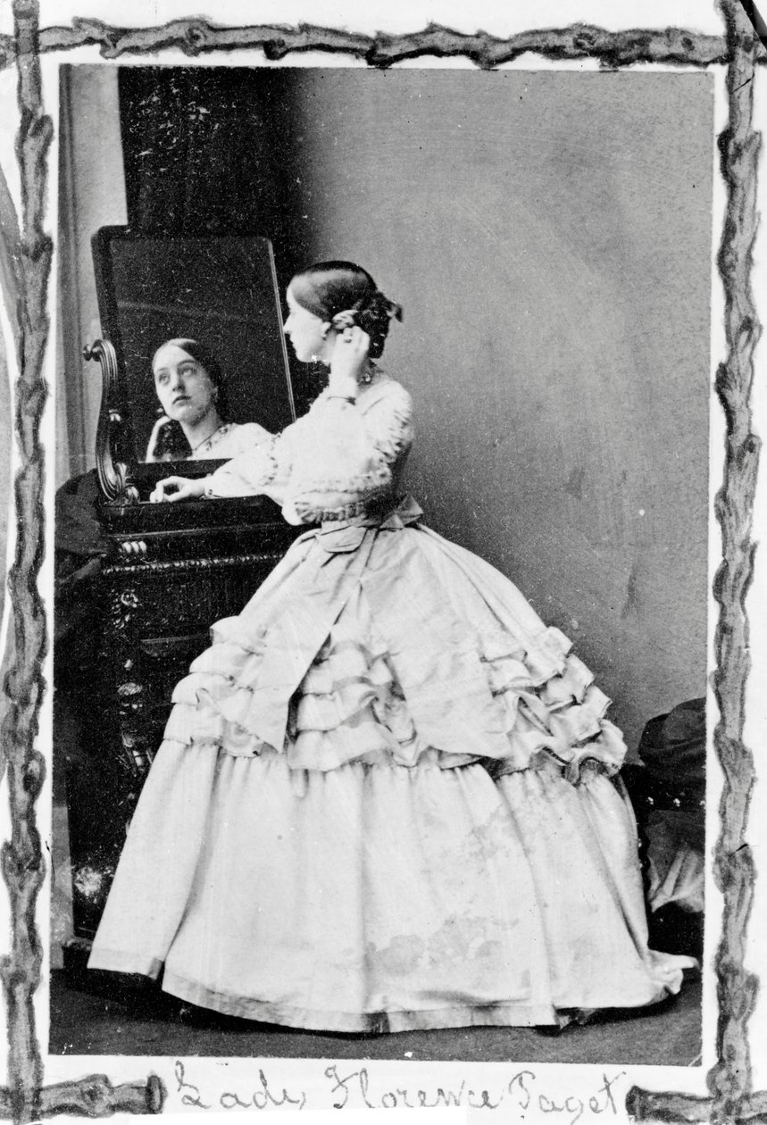 Lady Florence Paget av English Photographer