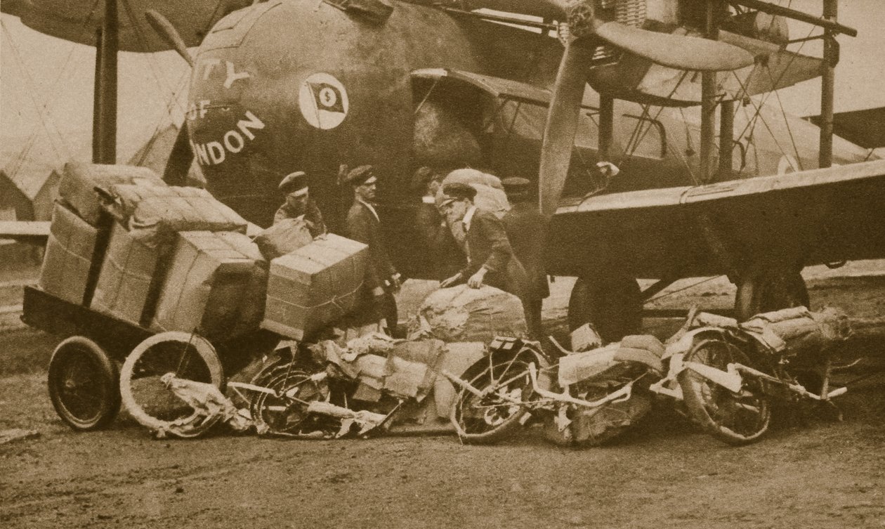 Laster Vickers-Vimy-maskinen City of London med motorsykkelrammer for Köln (sepia-bilde) av English Photographer