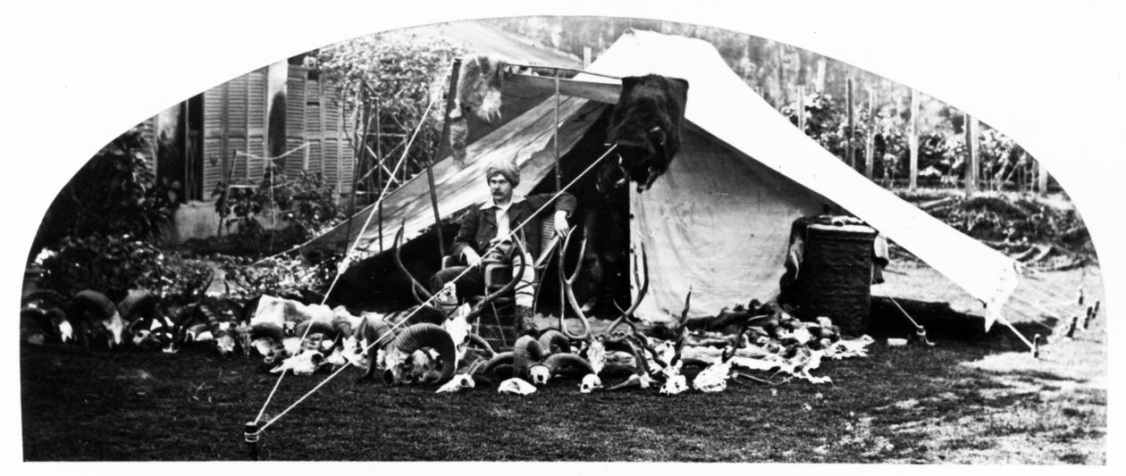 Mine indiske trofeer, ca. 1870-tallet av English Photographer