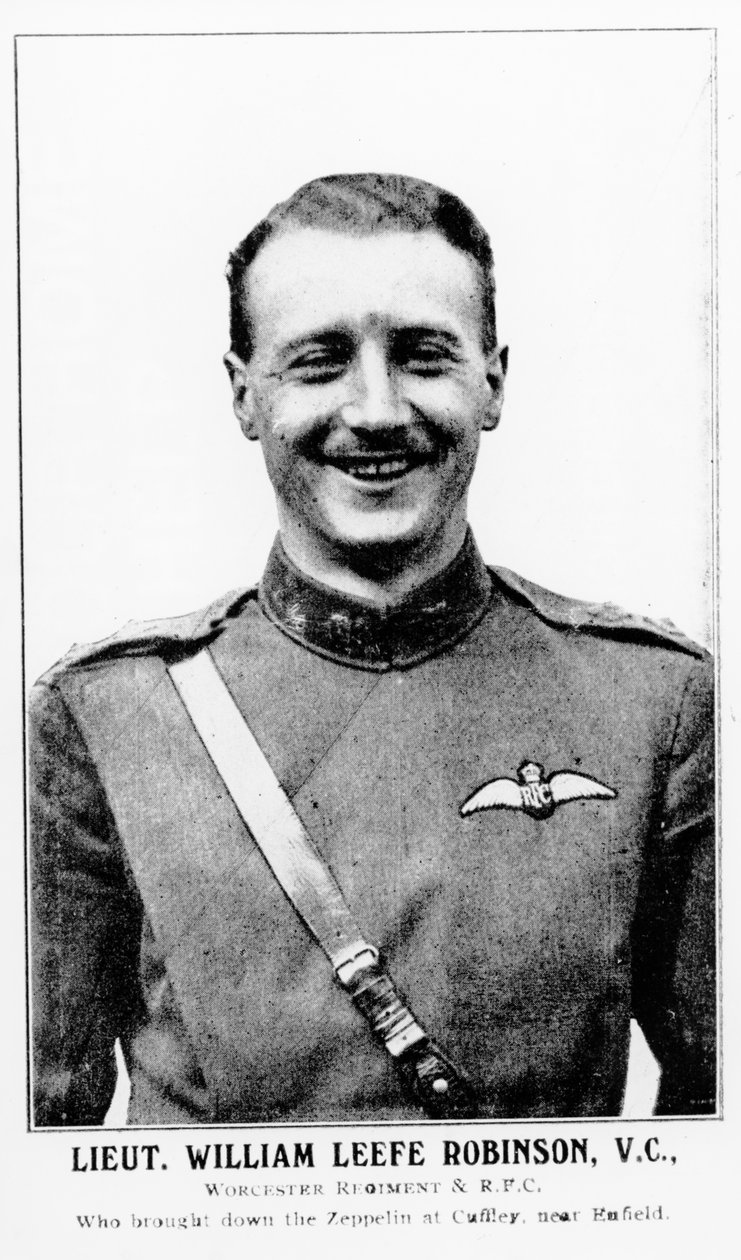 Portrett av løytnant William Leefe Robinson av English Photographer