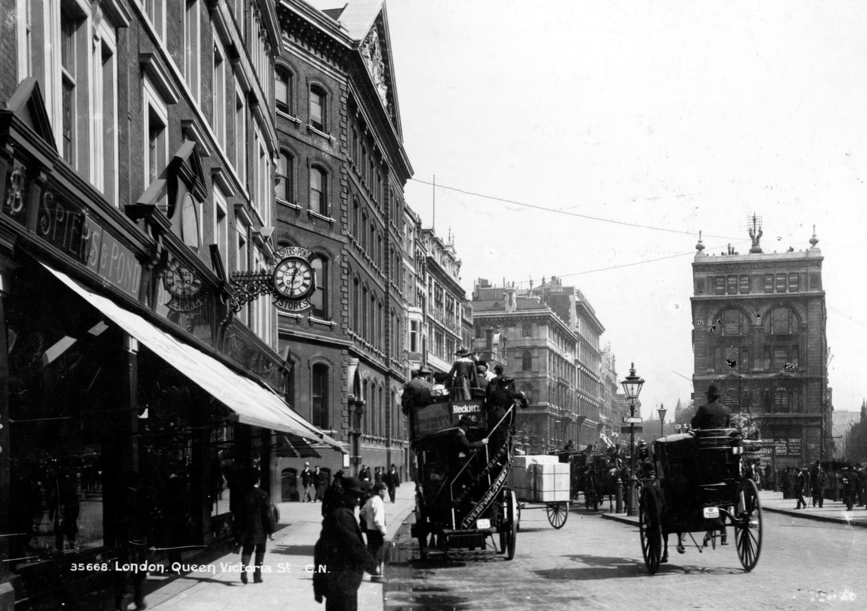 Queen Victoria Street, London, ca. 1891 av English Photographer
