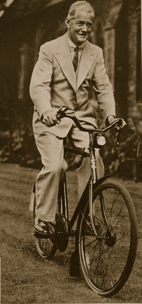 Sir William Morris, Lord Nuffield, 1934 av English Photographer