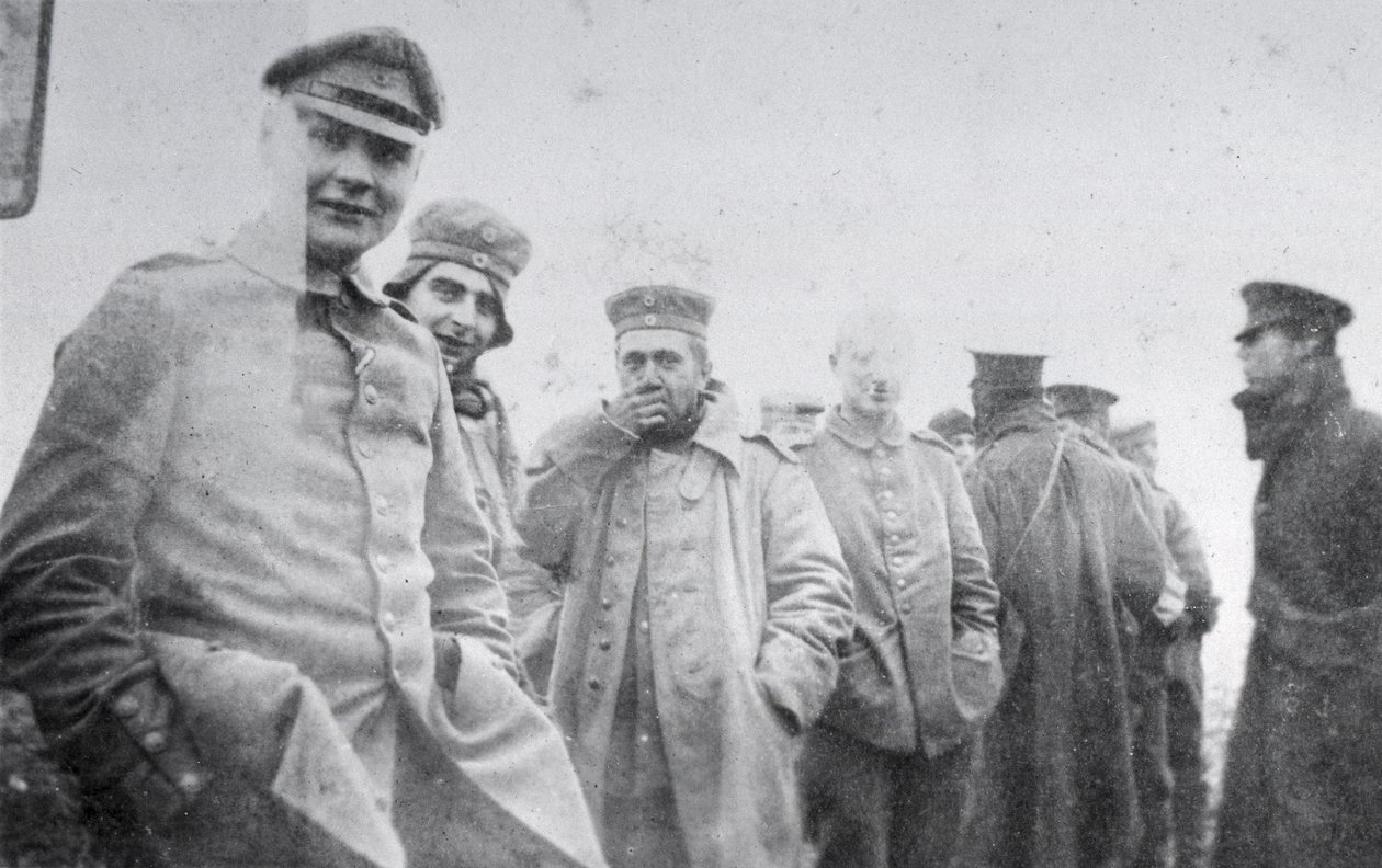 Noen av våre fiender, våpenhvilen på juledagen i 1914 av English Photographer