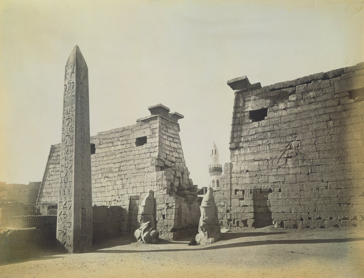 Luxor-tempelet, 1878 av English Photographer