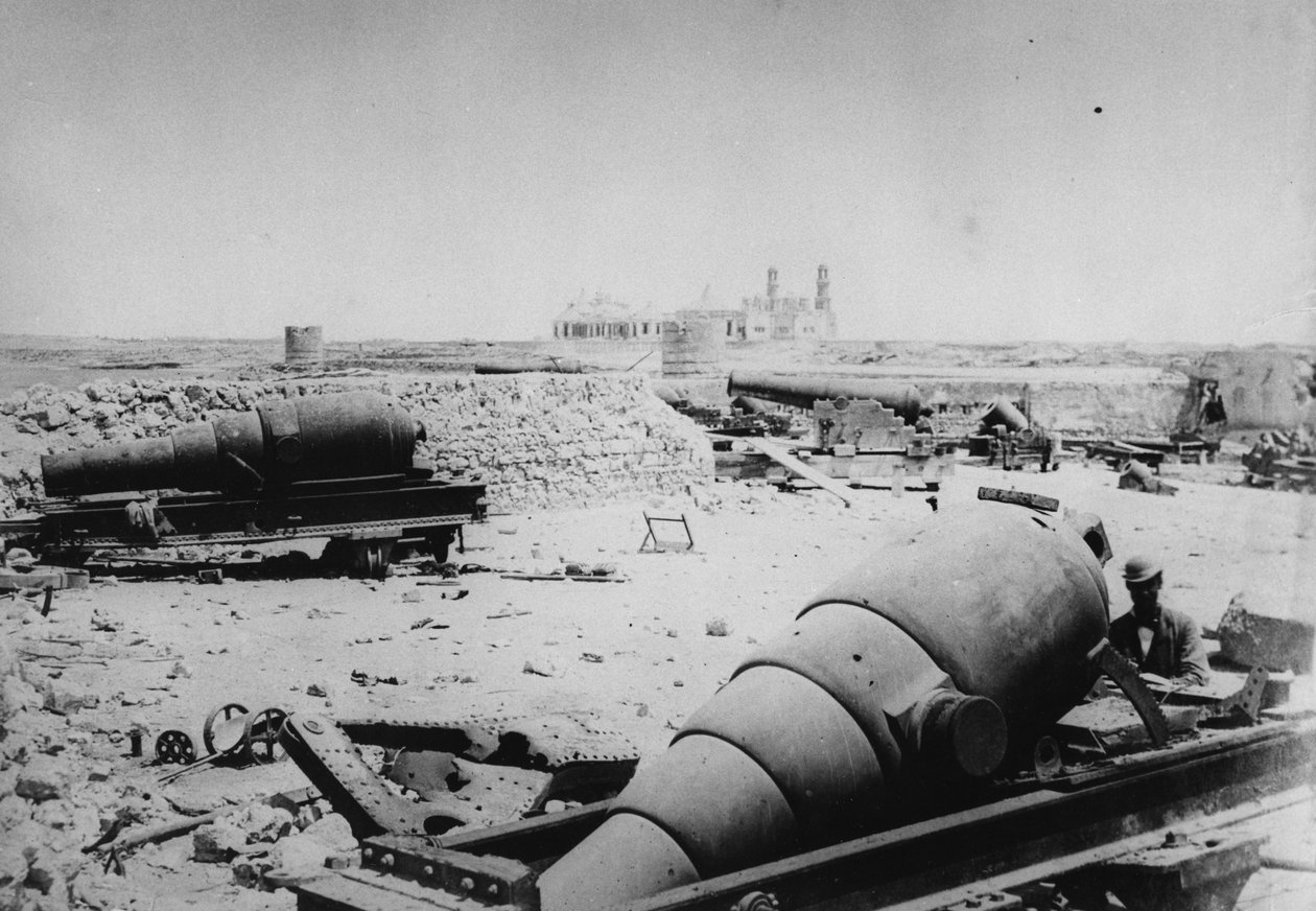 Bombardementet av Alexandria, 1882 av English Photographer