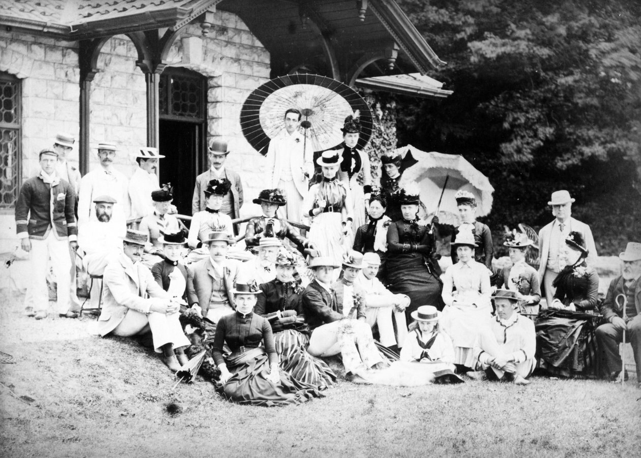 Viktoriansk sommerutfluktsgruppe, ca. 1890 av English Photographer