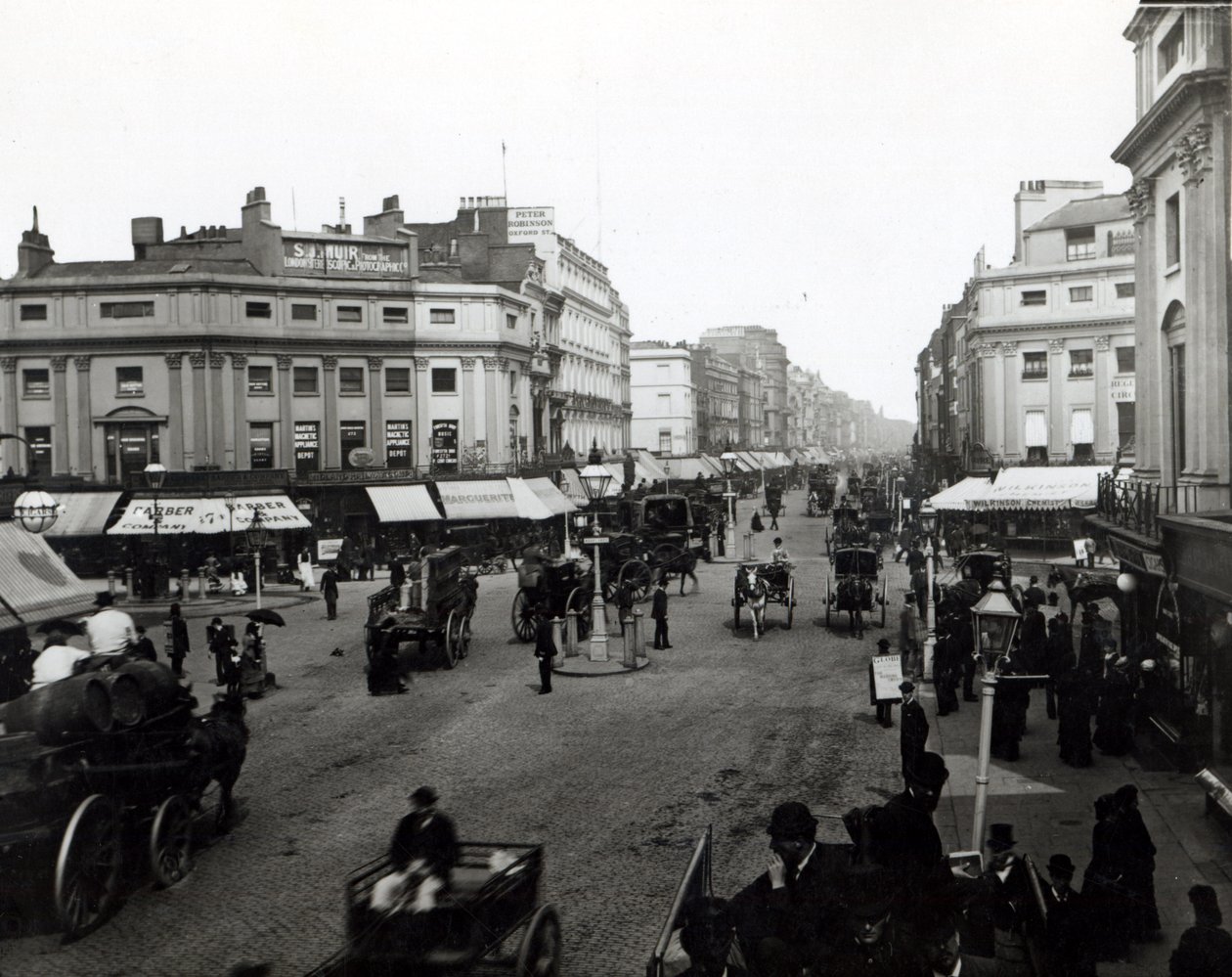 Utsikt nedover Oxford Street, London, ca. 1890 av English Photographer
