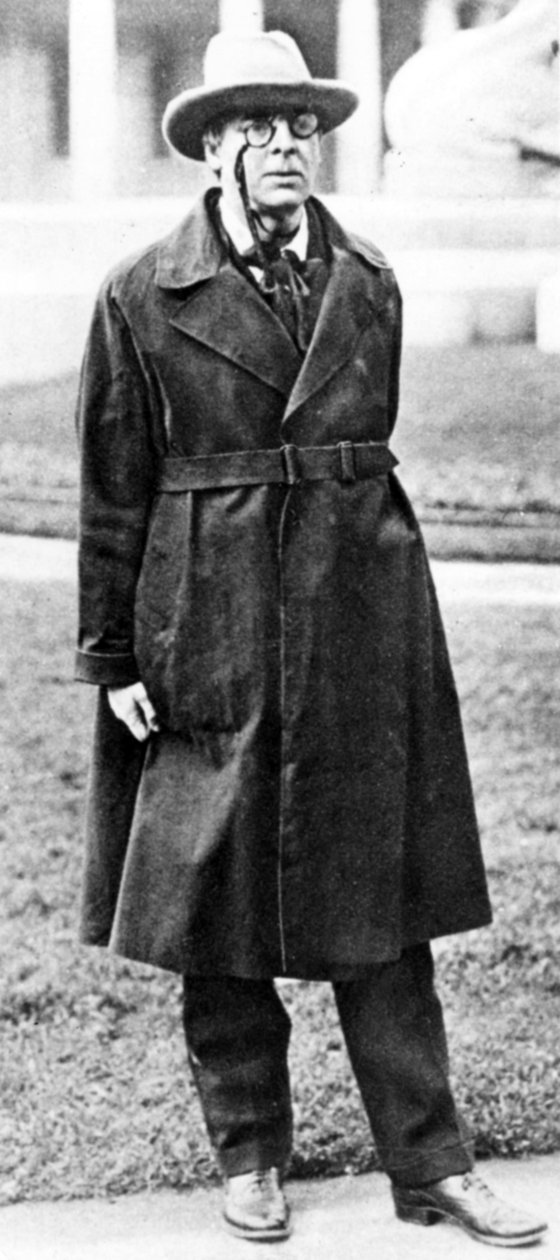 W.B. Yeats, 1923 av English Photographer