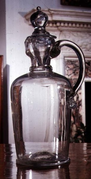 Karaffelkanne, Ravenscroft, ca. 1680 (glass) av English School