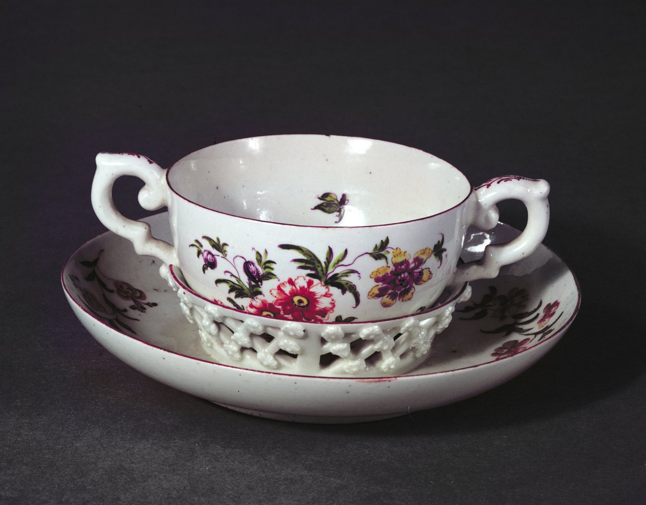 Derby trembleuse kopp og tallerken, ca. 1758 (porselen) av English School