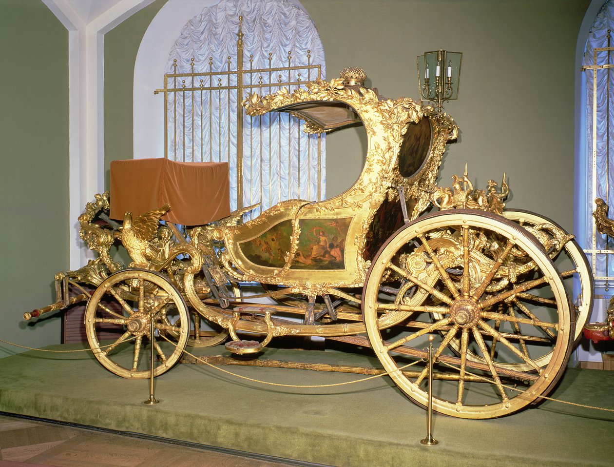 Gondolvogn av keiserinne Catherine II, utskåret tre, forgylling på gesso-grunn, malt dekor og fløyelstrekk, 1770-tallet av English School
