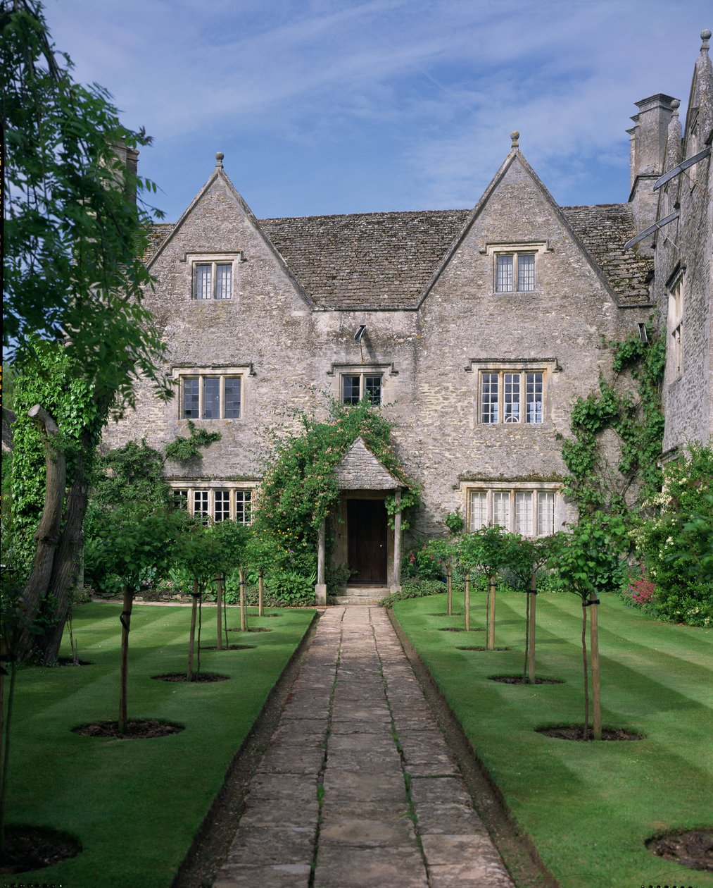 Kelmscott Manor av English School