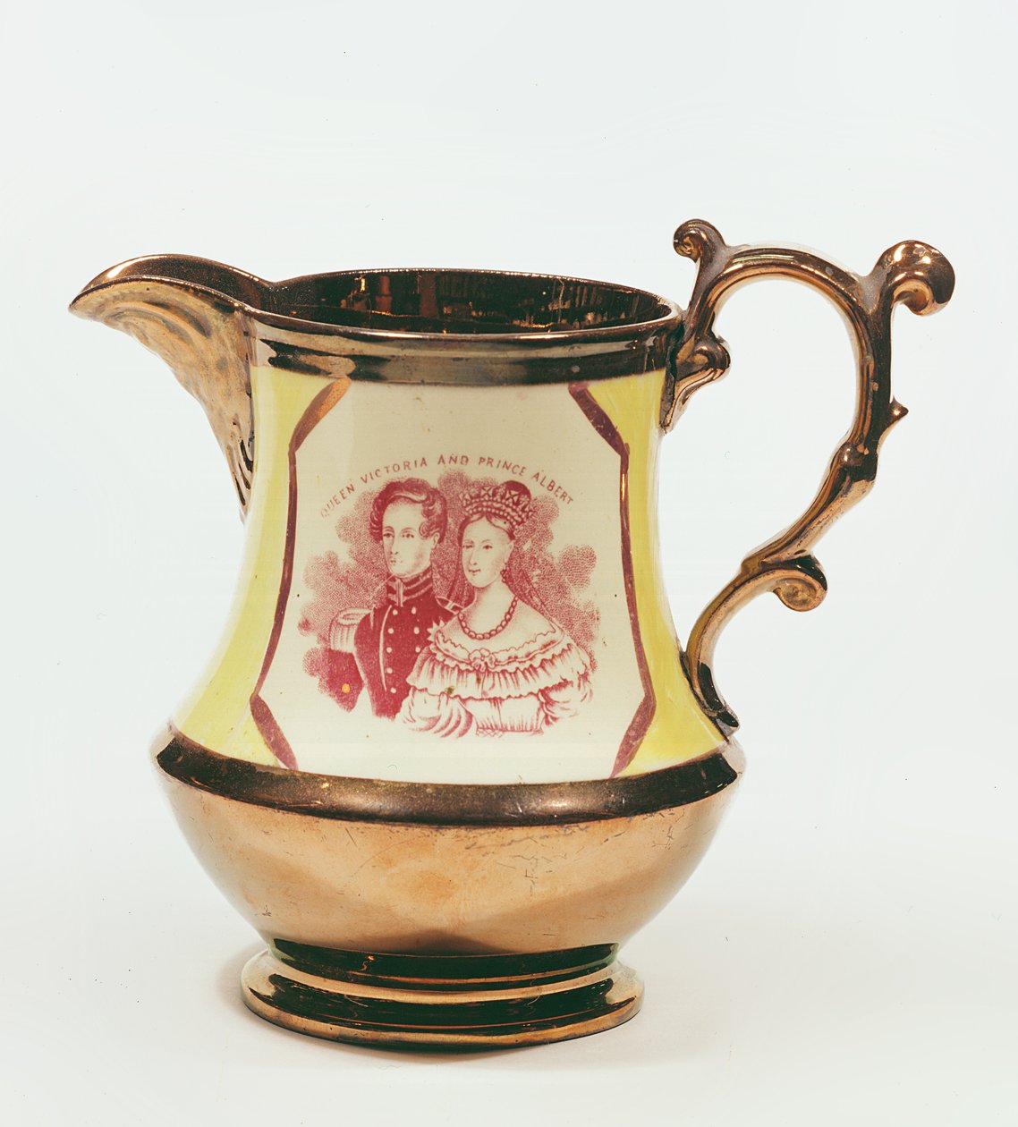 Lustreware kanne til minne om bryllupet til dronning Victoria, 1840 (keramikk) av English School