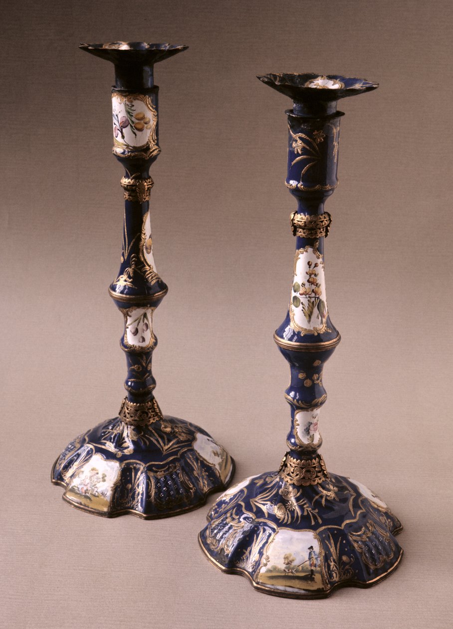South Staffordshire par lysestaker, ca. 1765 (keramikk) av English School