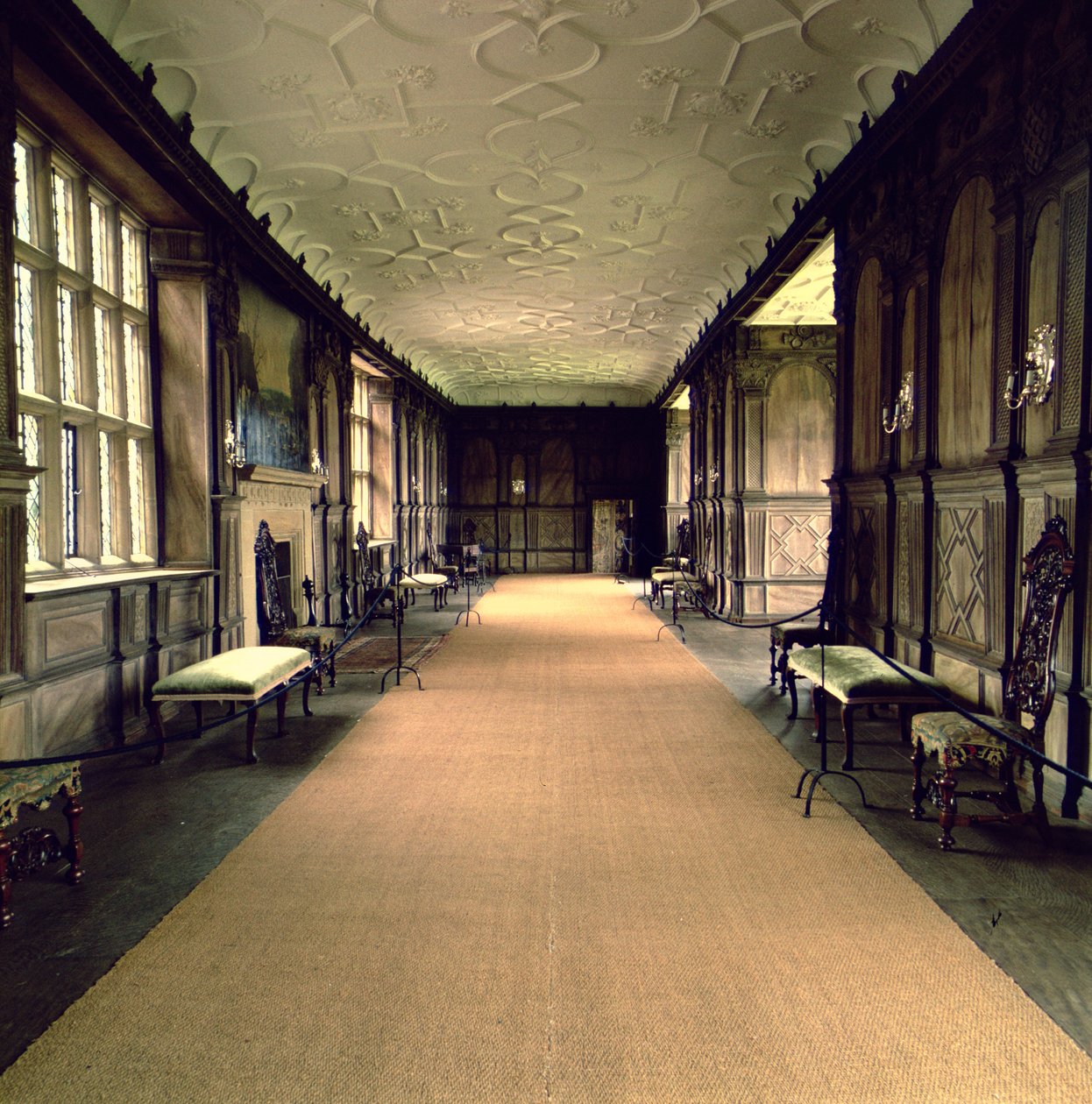 Utsikt over Long Gallery, sent på 1500-tallet - begynnelsen av 1600-tallet av English School