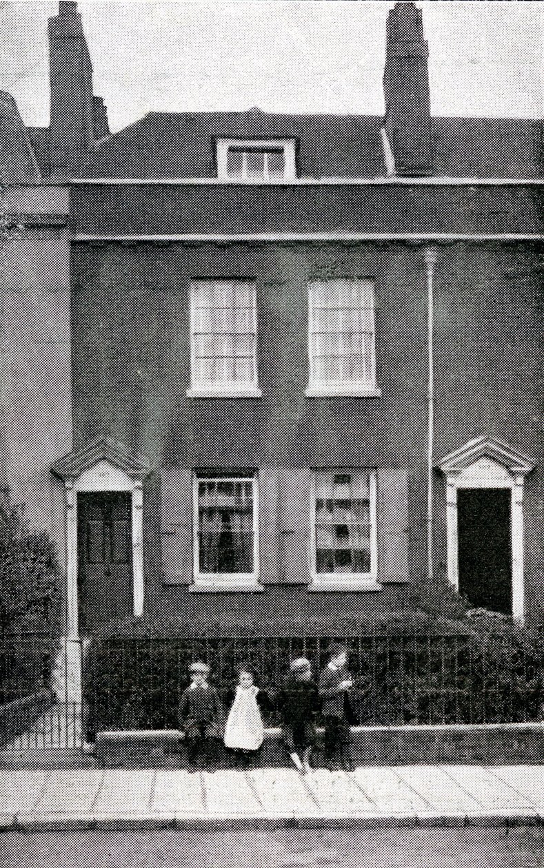 387, Commercial Road, Portsmouth, Hampshire, fødestedet til Charles Dickens 7. februar 1812, ca. 1900 av English Photographer