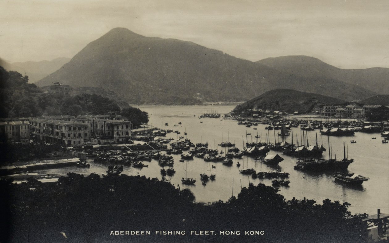 Aberdeen Fishing Fleet, Hong Kong, fra et album med fotografier relatert til tjenesten til Pte H. Chick, 1940 av English Photographer