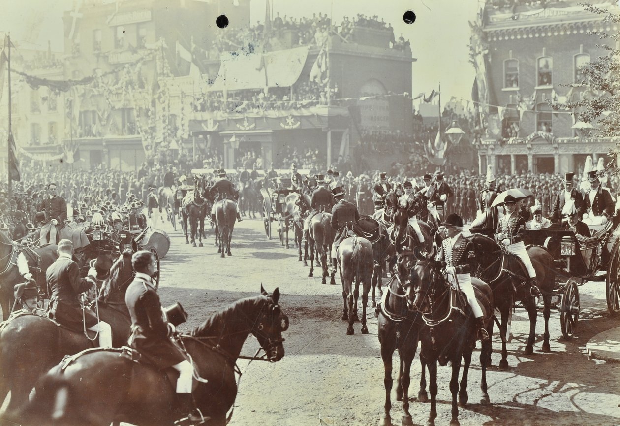 Blackwall Tunnel: slekt som prinsen av Wales, senere kong Edward VII, og prinsesse Alexandria deltar på den seremonielle åpningen av tunnelen, 1897 av English Photographer