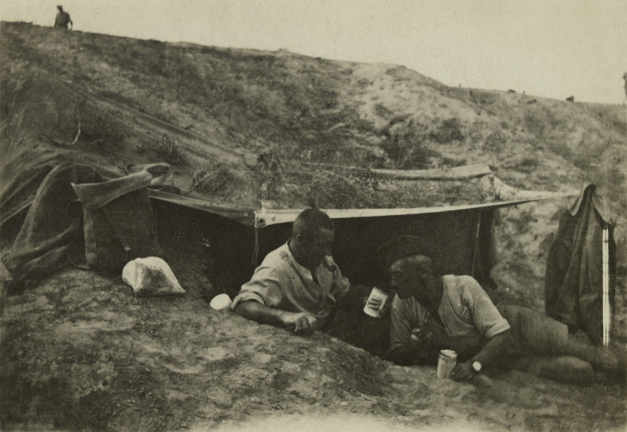 Britiske soldater på vakt i en leir i Tel-el-Jemi, Palestina, oktober 1917 (s/hv-bilde) av English Photographer