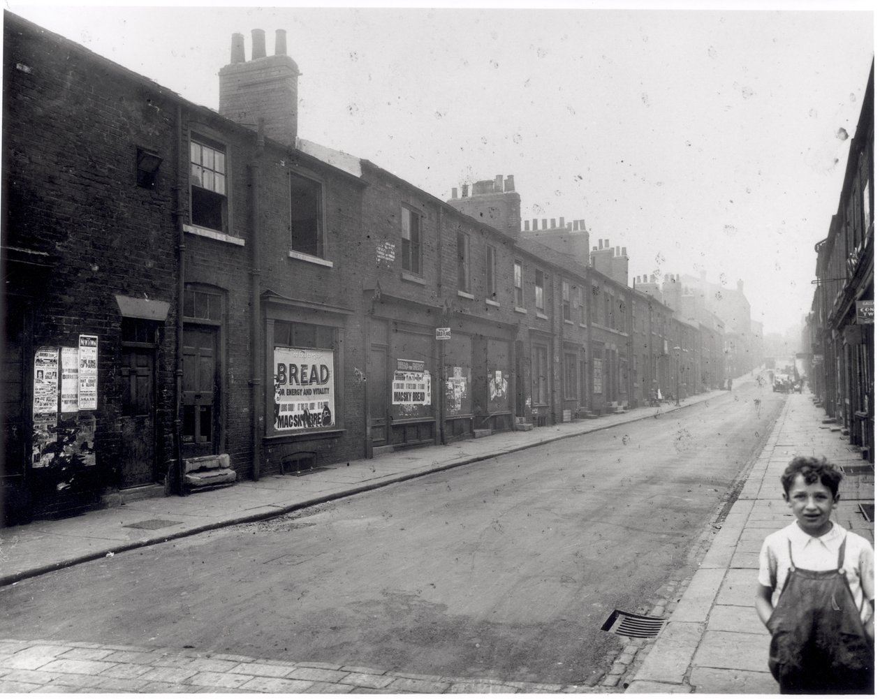 Byron Street, Leylands, Leeds, 14. august 1935 av English Photographer
