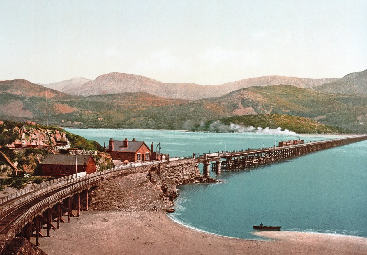 Cadair Idris og Barmouth Bridge, pub. ca. 1900 av English Photographer