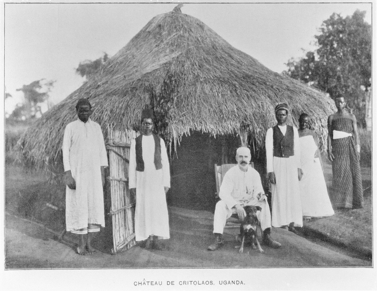 Chateau de Critolaos, Uganda, fra Growls from Uganda, av Critolaos, 1909 av English Photographer